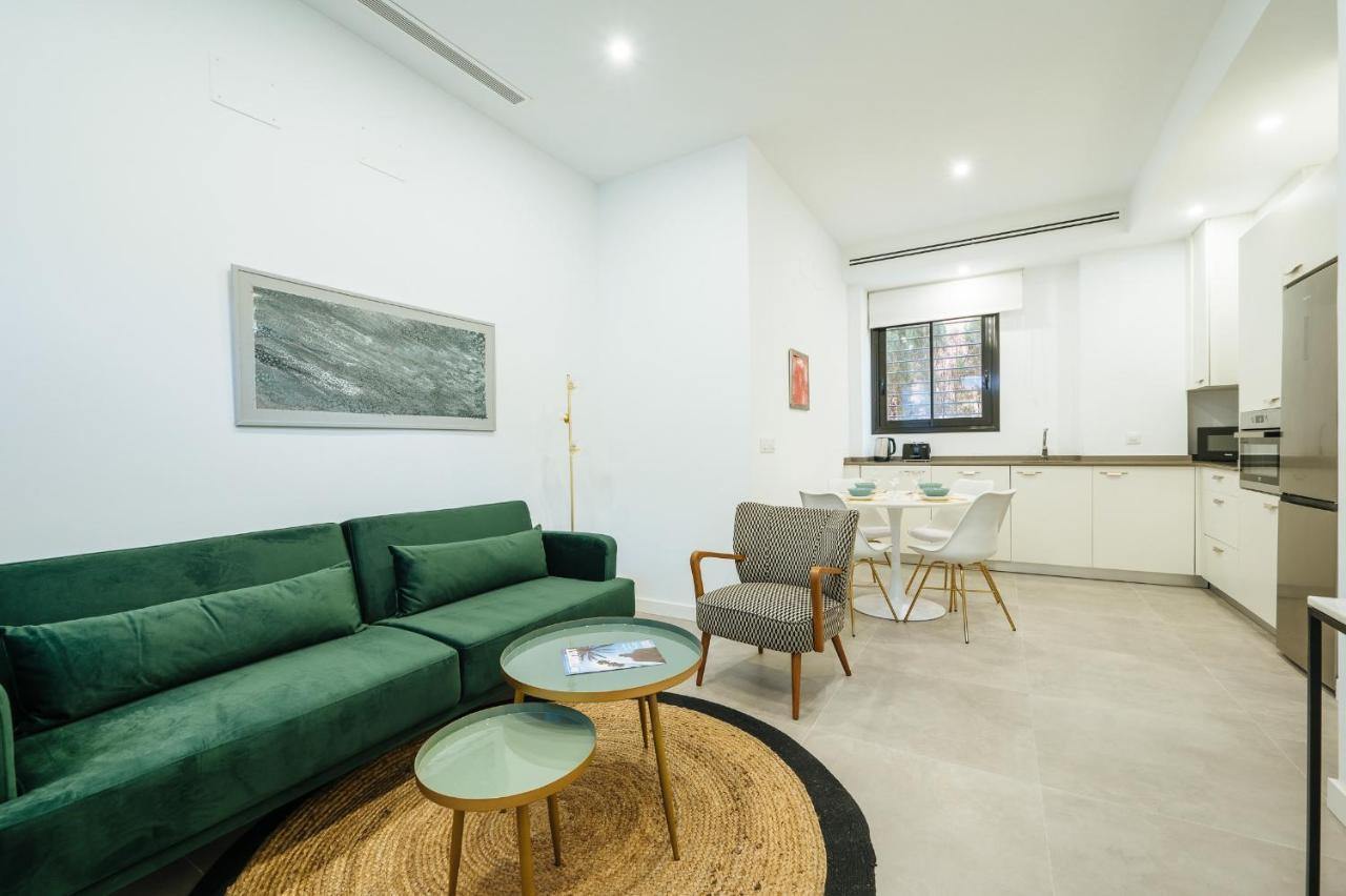 Urban Pulses Nervion Apartment Seville Exterior photo